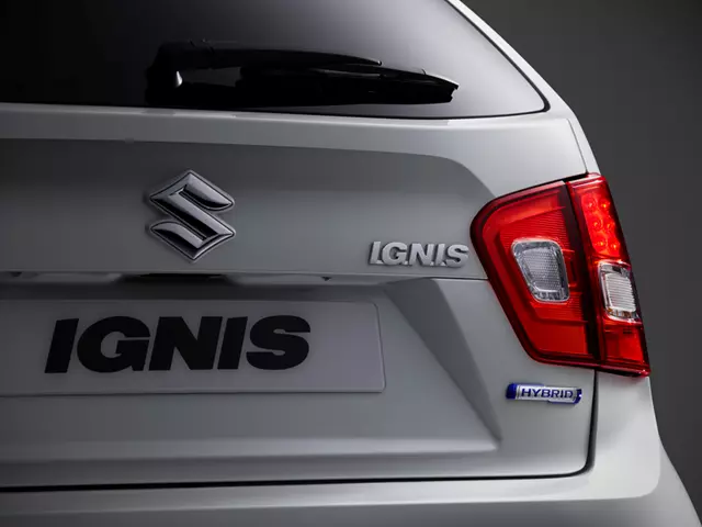 Suzuki Ignis Rear