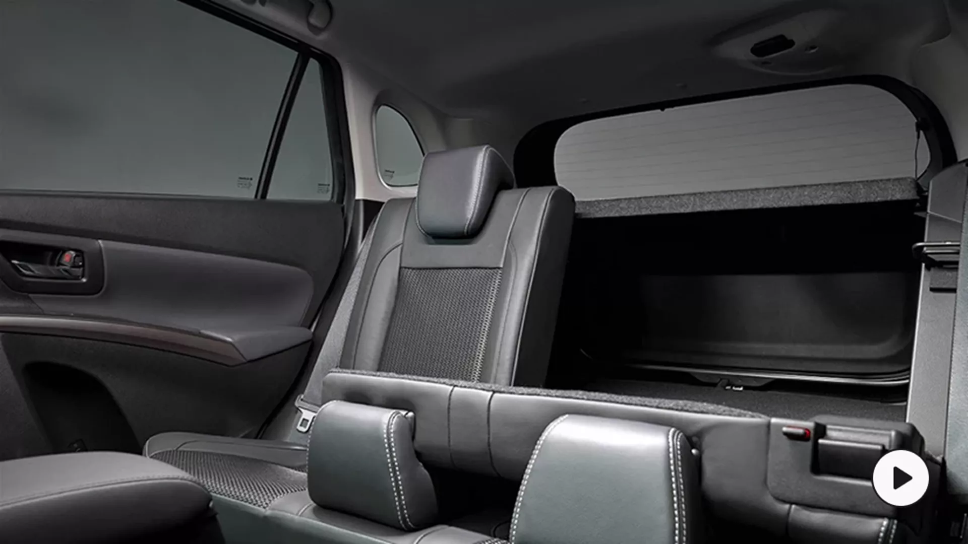 Folding your rear seats