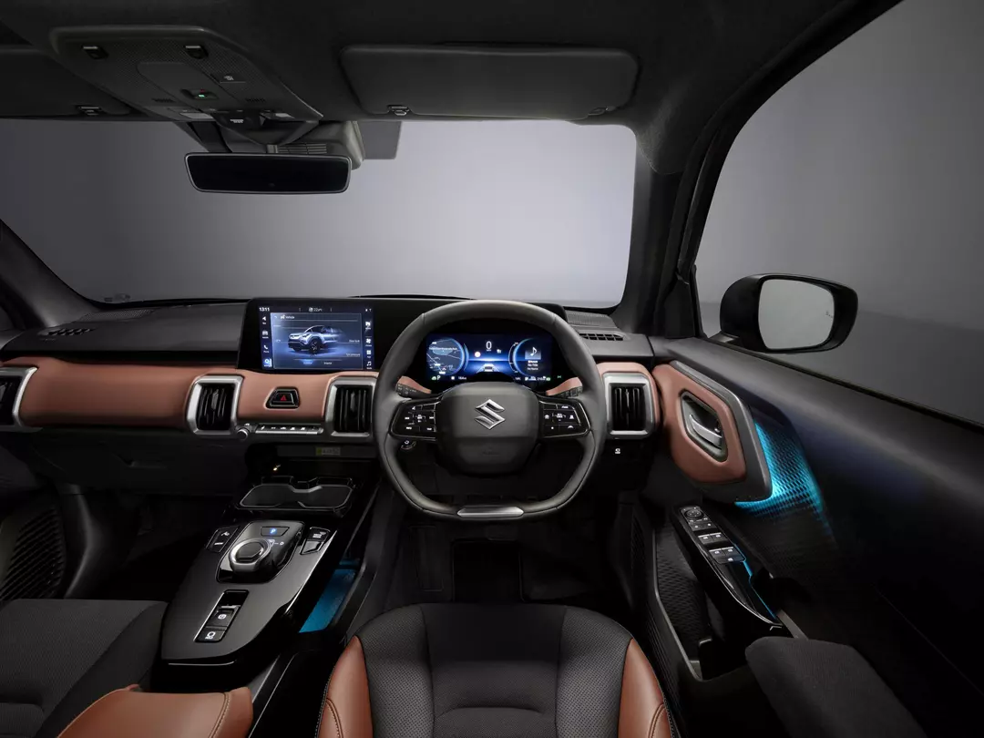 Suzuki E Vitara Ultra Interior